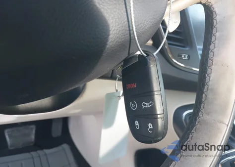 2015 Chrysler 200 C из США, поврежденный, VIN 1C3CCCCG5FN510276